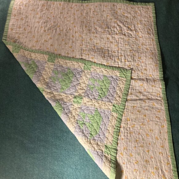 Reversible Hand Made Quilt with Patterned Sail Boats - Picture 3 of 7